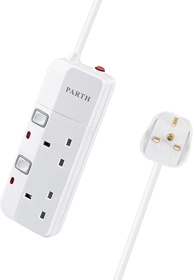 3022 5M / 6 Way White Extension Lead